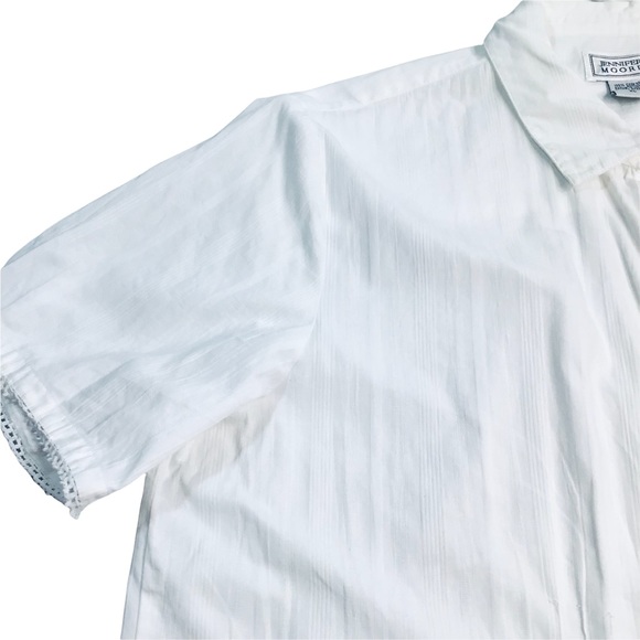 JENNIFER MOORE - Short Sleeve Button Down Shirt with Accent Trim - XL - Picture 8 of 12